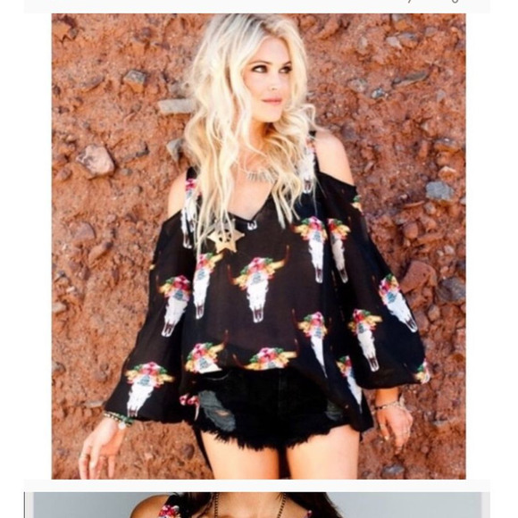Show Me Your MuMu Tops - Show Me Your Mumu Bull  Peekaboo tunic